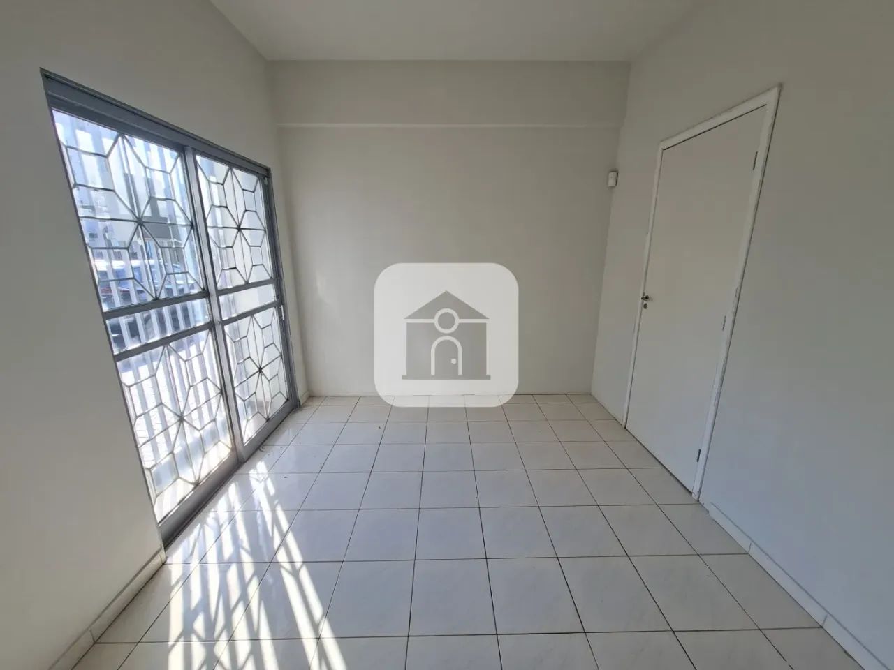 Casa comercial para locação no bairro Daniel Fonseca - Foto 4