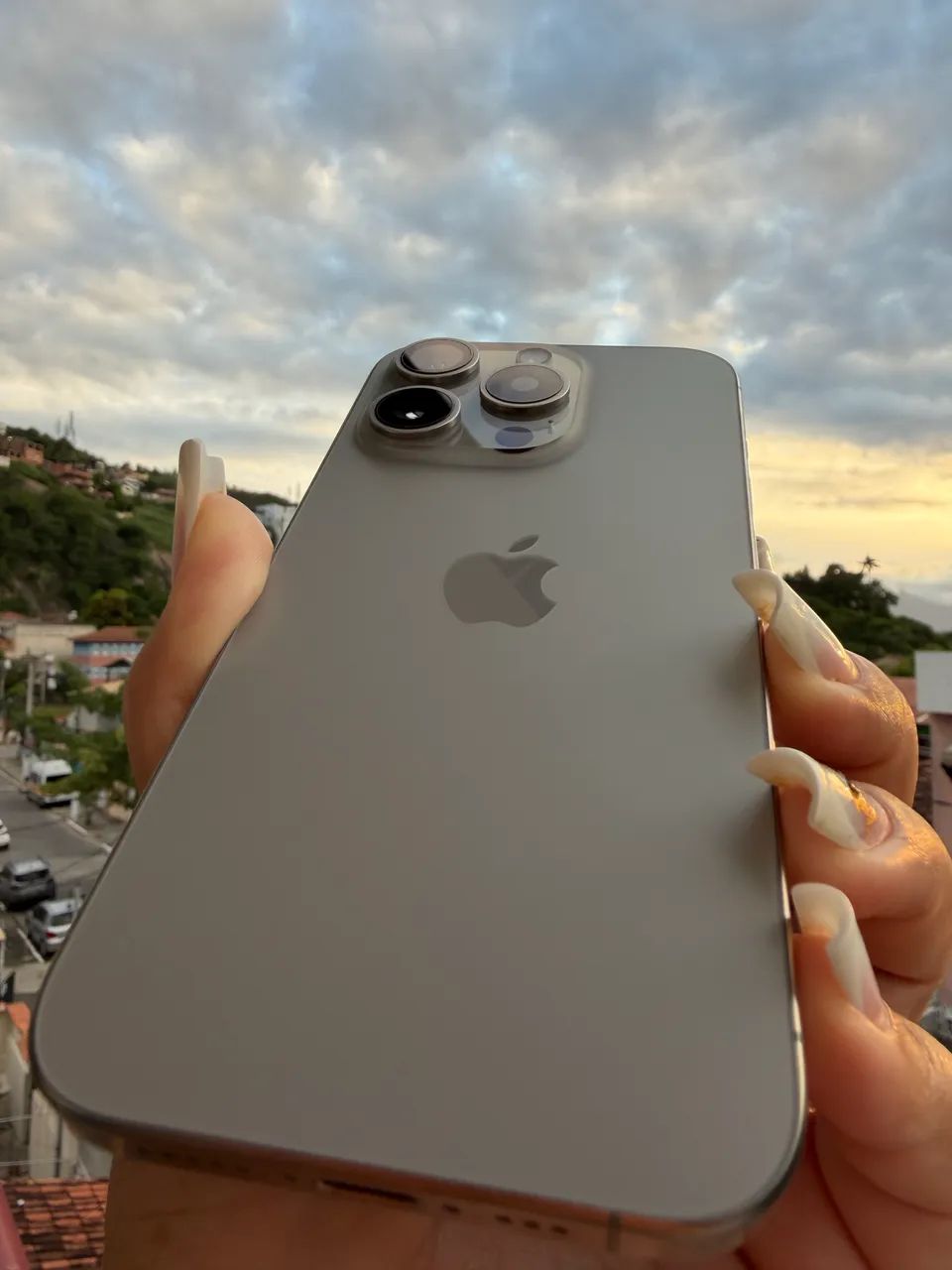 Iphone 15 Pro Max  - Foto 5
