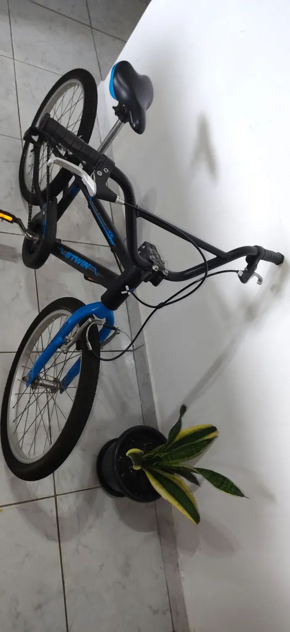 Bicicleta BTWiN aro 20 - Foto 2