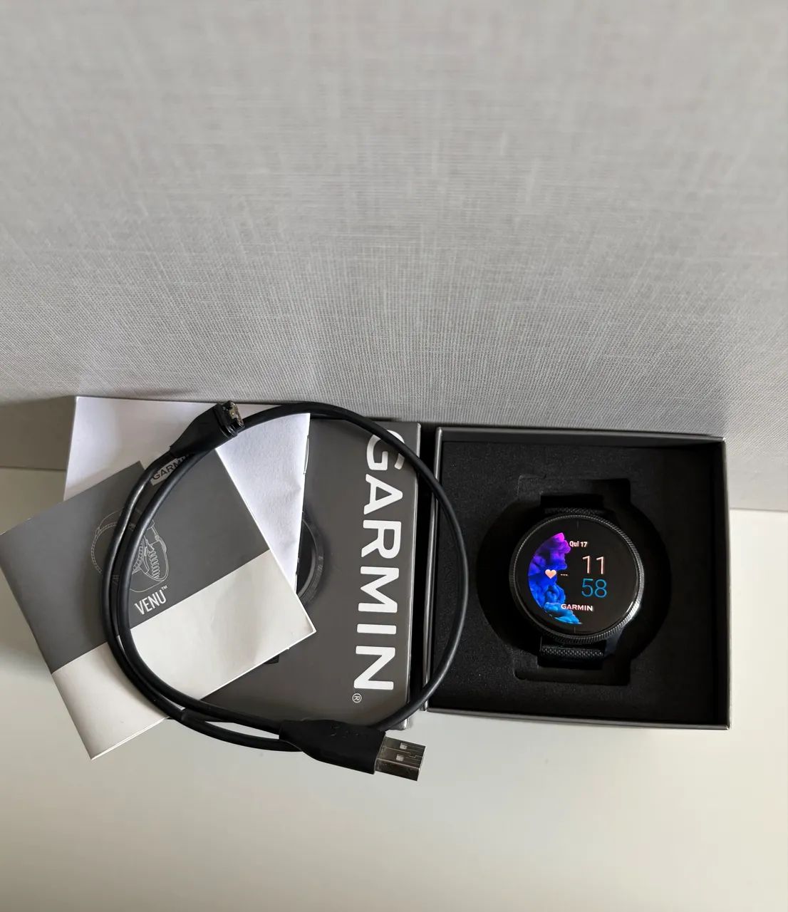 Garmin VENU COMPLETO