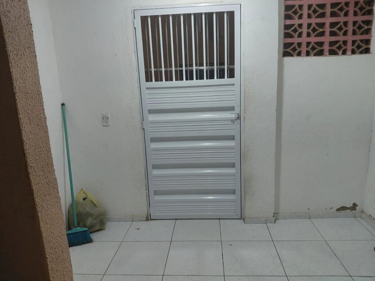 VENDE-SE ESTÁ CASA. - Foto 5
