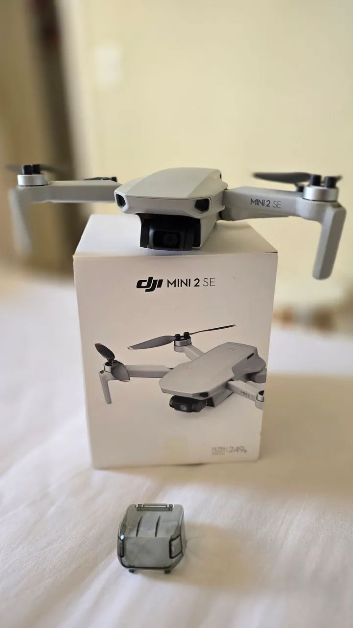 Drone DJI Mini 2 SE Fly More Combo - Foto 3