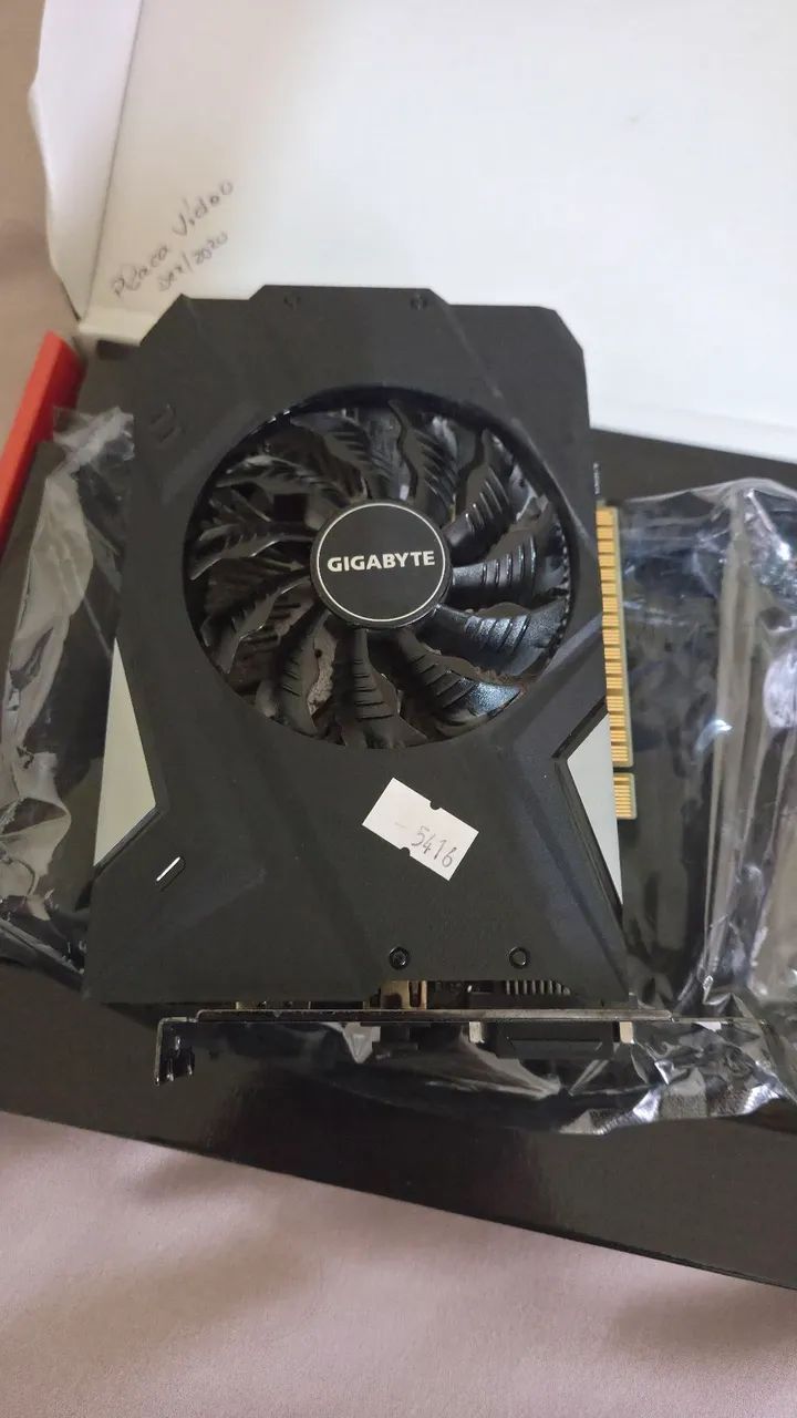 GTX1650 4GB com defeito