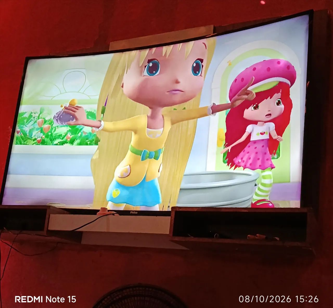 Tv smart 65 polegadas 4k linhas fininhas  - Foto 2
