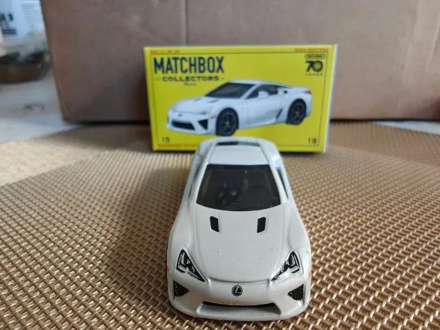 Lote Matchbox 1:64 - Foto 4
