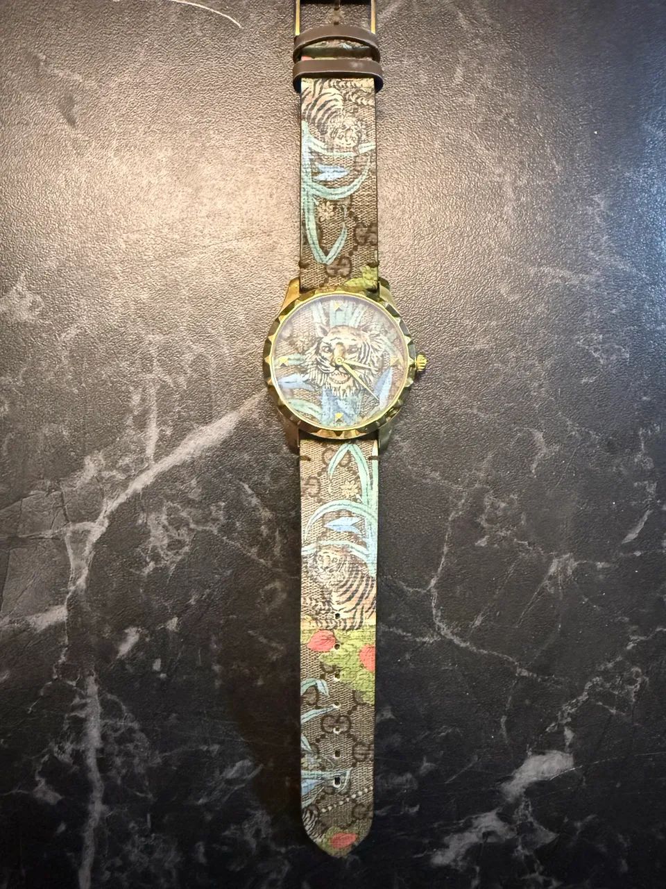 Relógio original Gucci modelo G-Timeless Tiger - Foto 2