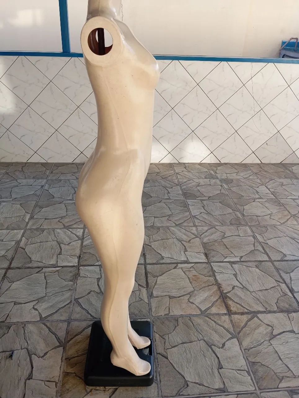 Manequim feminino  - Foto 2