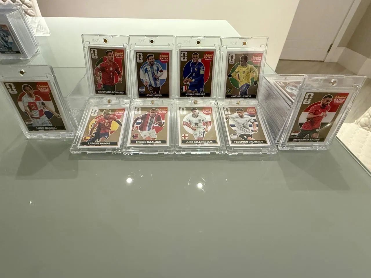 Kit completo 80 figurinhas extra legends - Foto 3