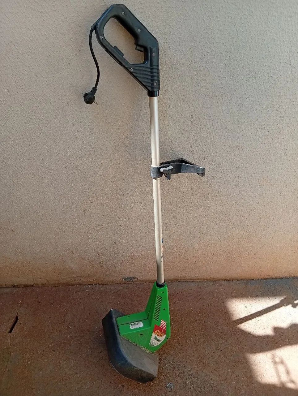 ? Aparador de Grama TRAPP Master 500W