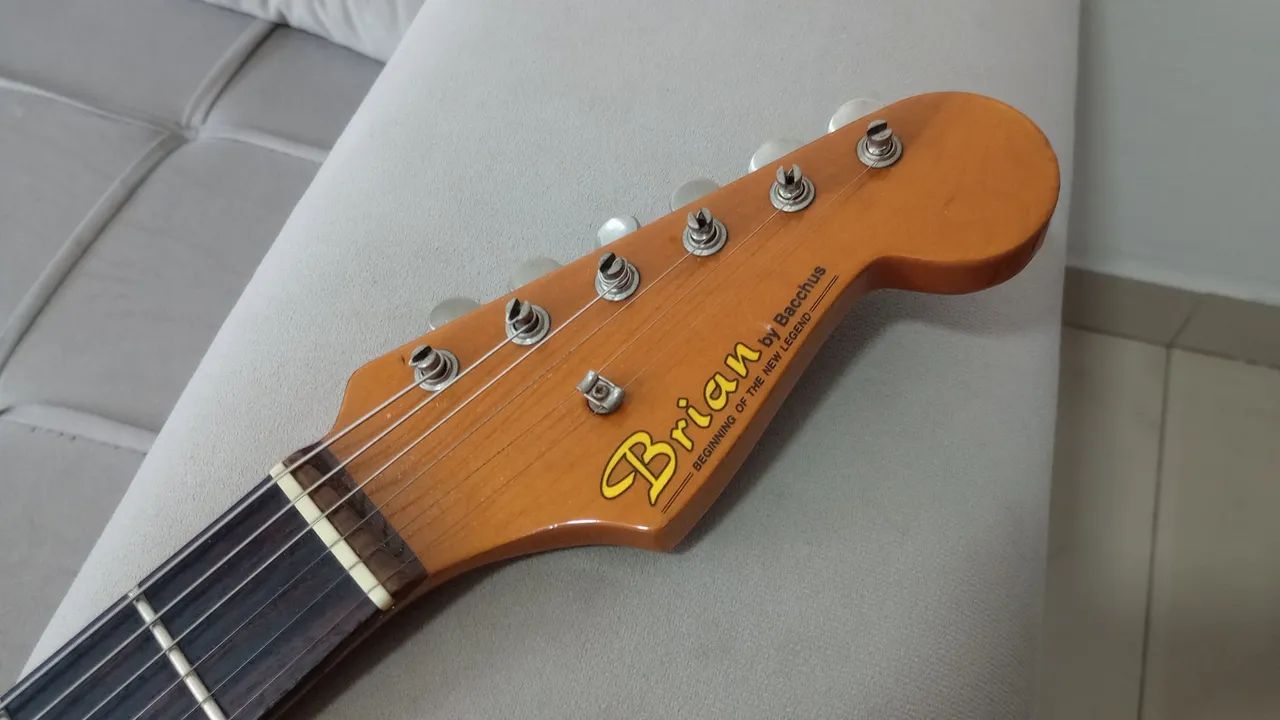 Guitarra Brayan Japan  - Foto 4