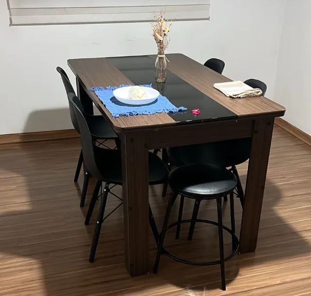 Mesa de seis lugares