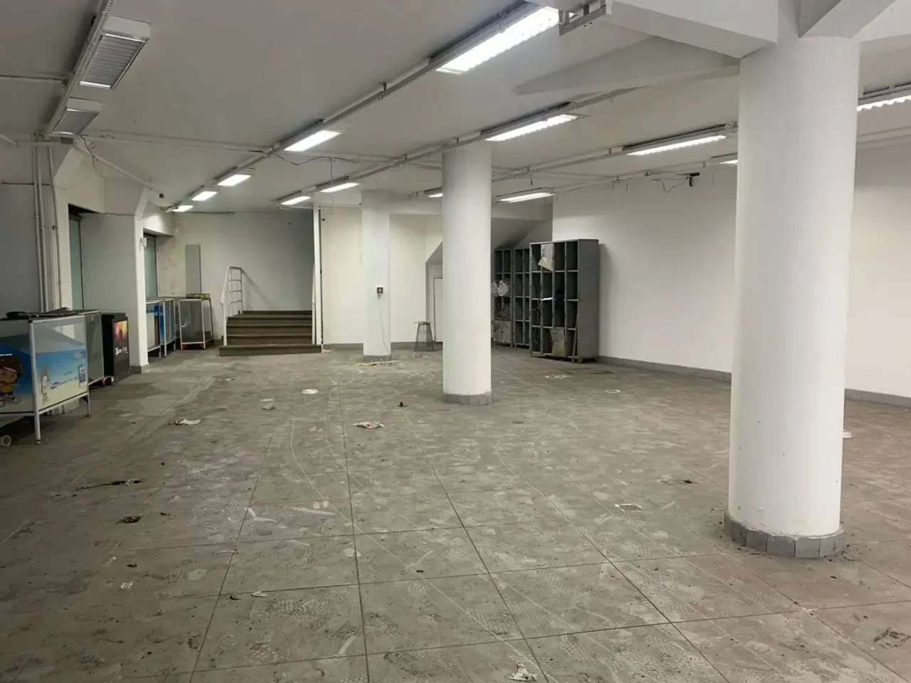 Fantástico prédio comercial na rua Uruguaiana