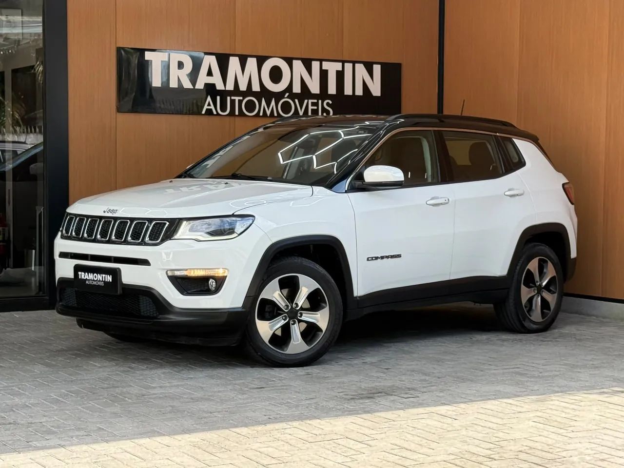 Jeep Cherokee Cherokee Longitude 3.2 4x4 V6 Aut. 2018