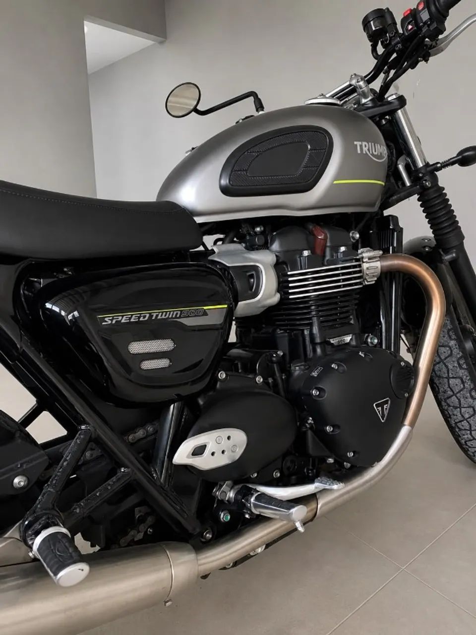 Triumph Speed Twin 900 - Foto 5