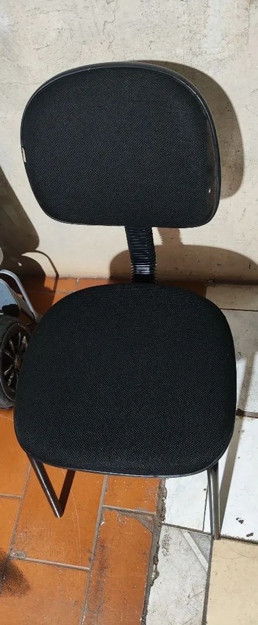 Cadeira simples  - Foto 4