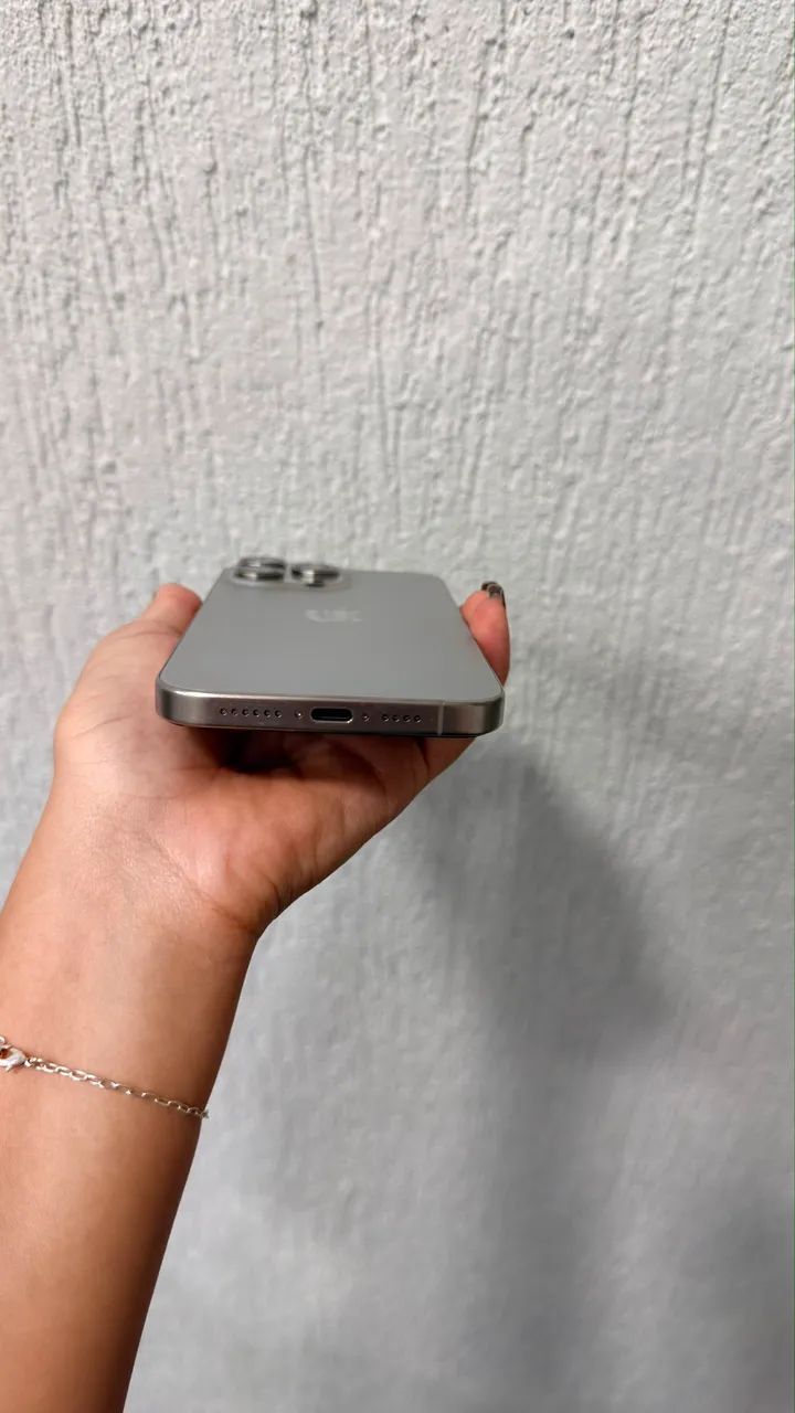 Vendo iPhone 15 pro max  - Foto 2