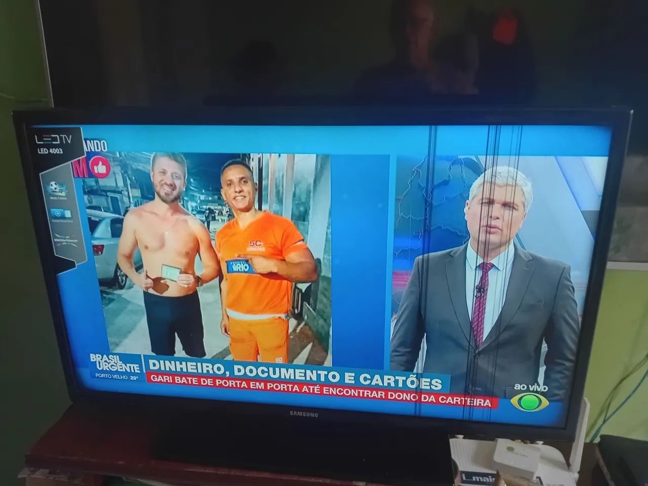VENDO TV SAMSUNG LED 32 POLEGADAS. 