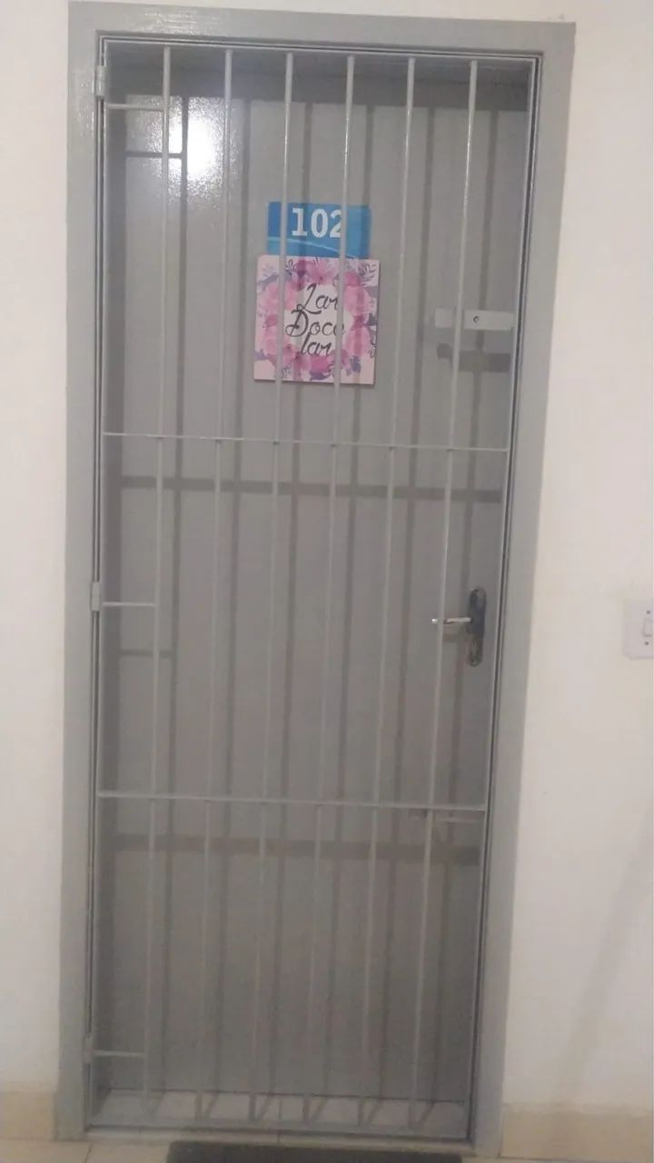 Alugo apartamento PP3 