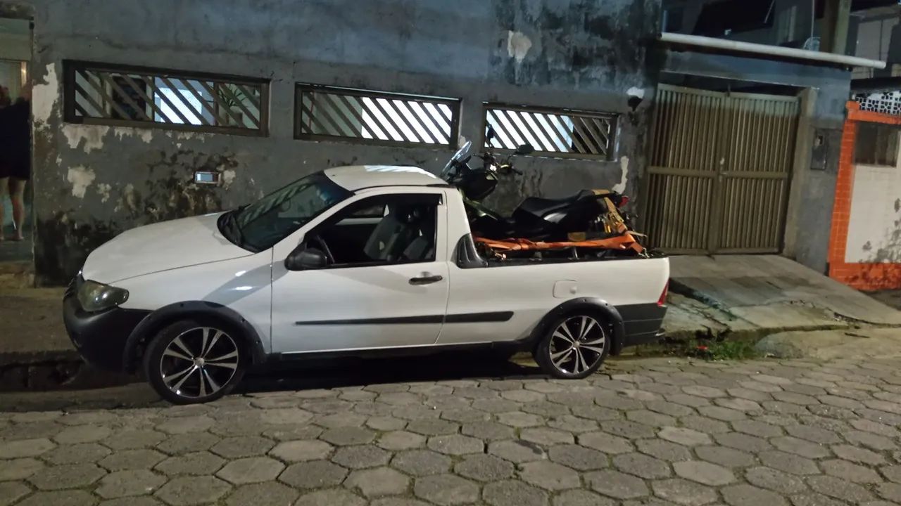 Fiat Strada 1.4 MPI Fire Flex 8V CS 2009 - Foto 2