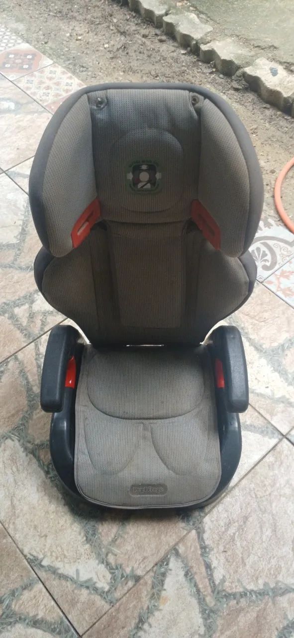 Assento de elevação + cadeirinha (2 em 1)