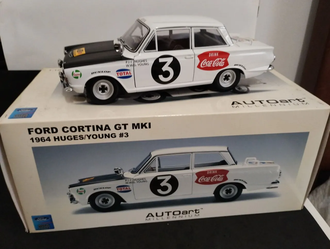 Miniatura maisto 1/18 - Hobbies e coleções - Prado Velho, Curitiba