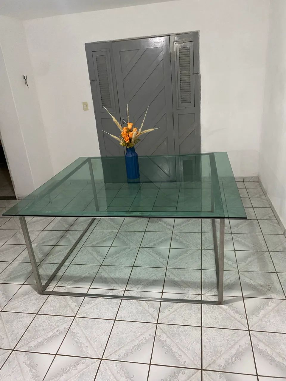 Mesa de jantar de vidro 