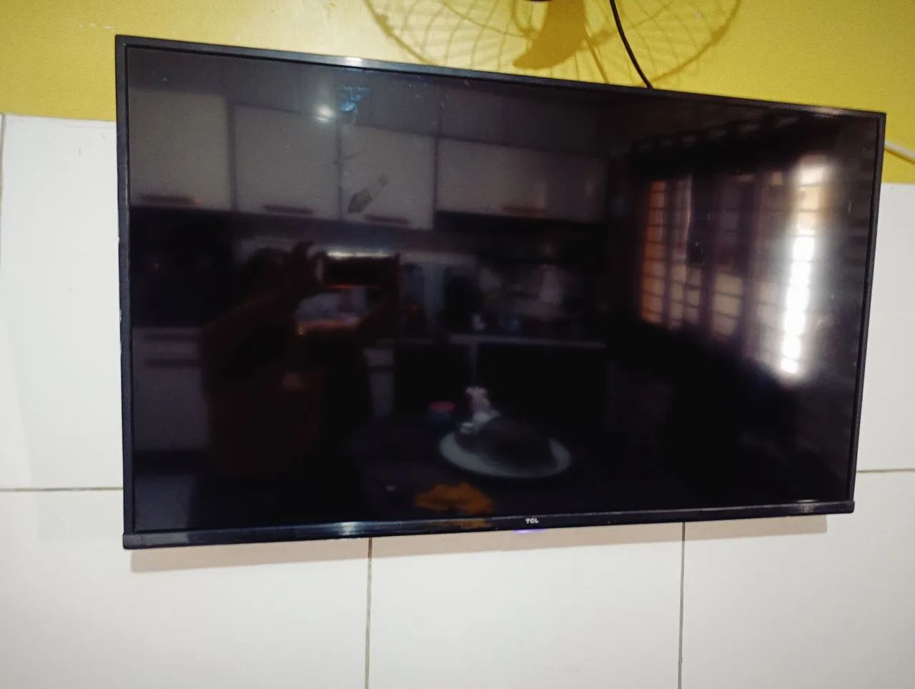 Smartv Android 43 polegada TCL comando de voz - Foto 5
