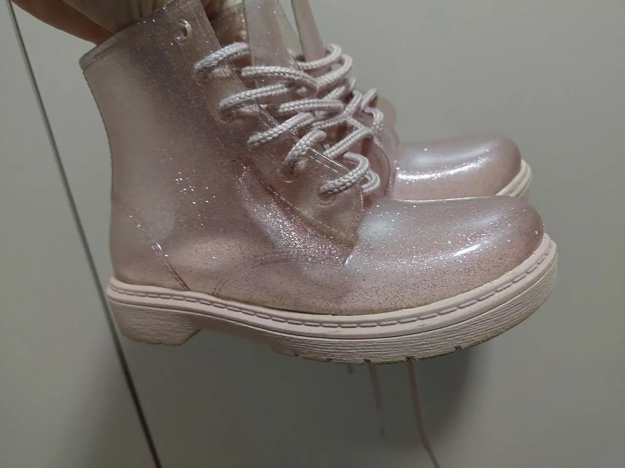 Bota com glitter rosa  - Foto 2