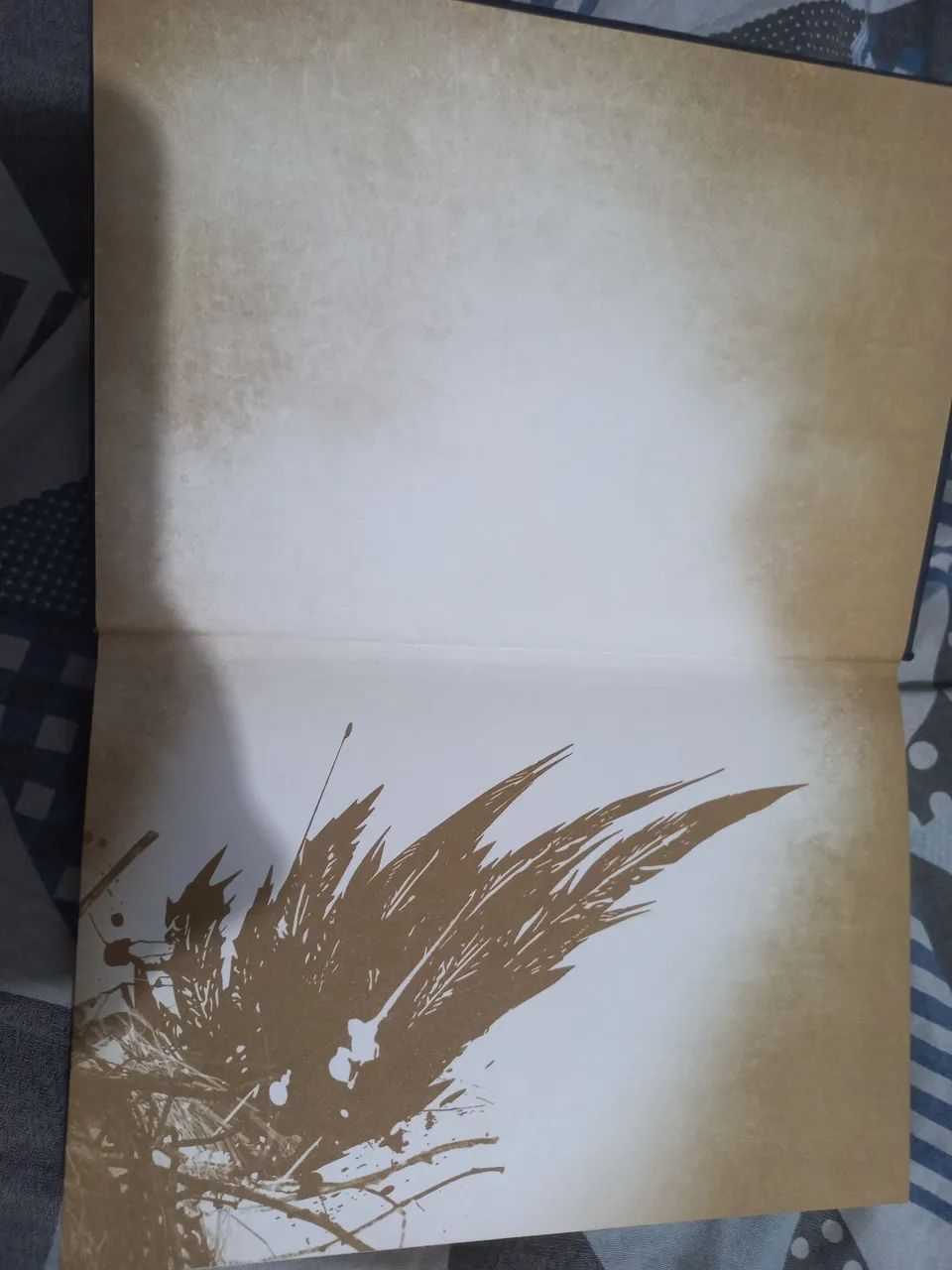 Livro Harry Potter e a Criança amaldiçoada - Foto 3