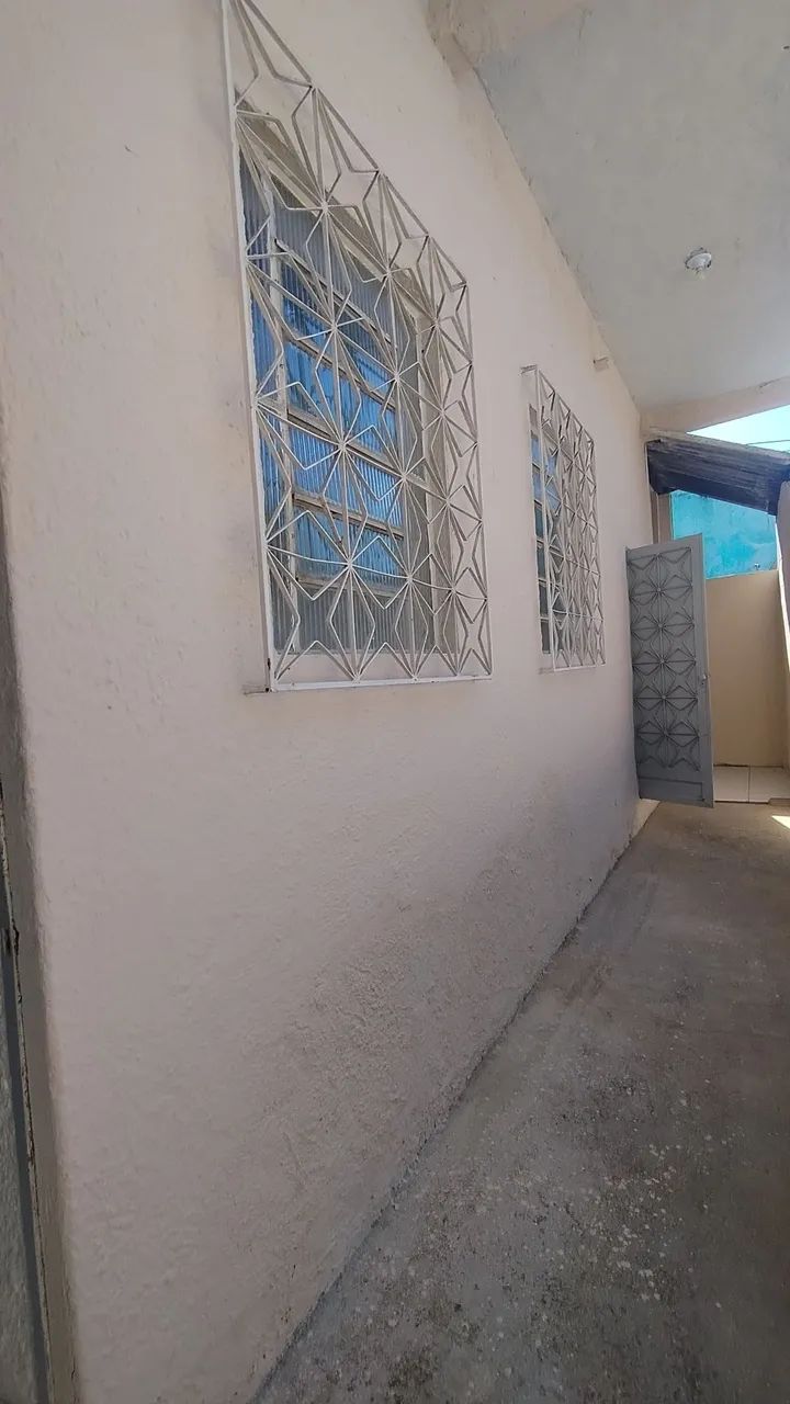 Alugo Casa em Pilares
