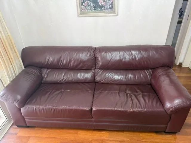 Sofá de Couro Legítimo 4 Lugares 2,20m Semi Novo - Foto 4