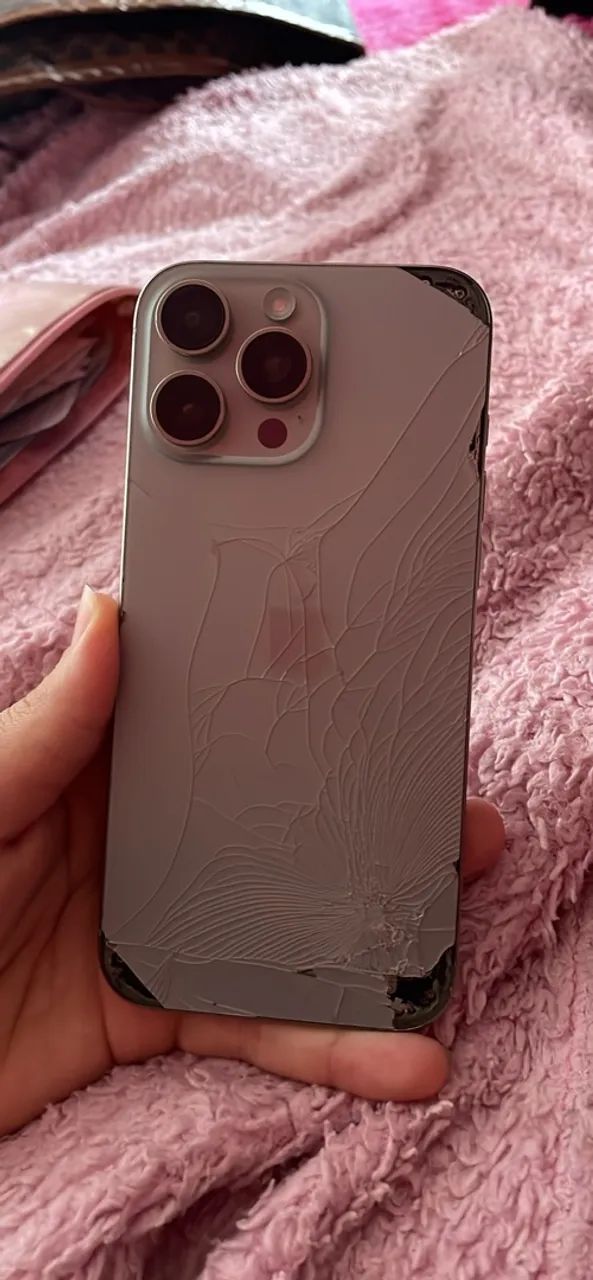 IPHONE 16 PRO MAX - Metade do preço 