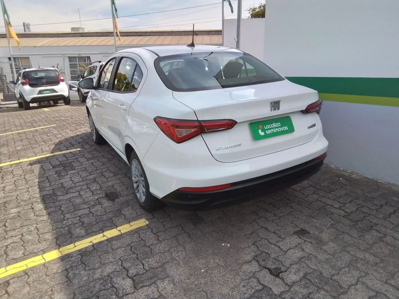 Fiat Cronos Drive 1.3 8V Flex 2023 - Foto 4