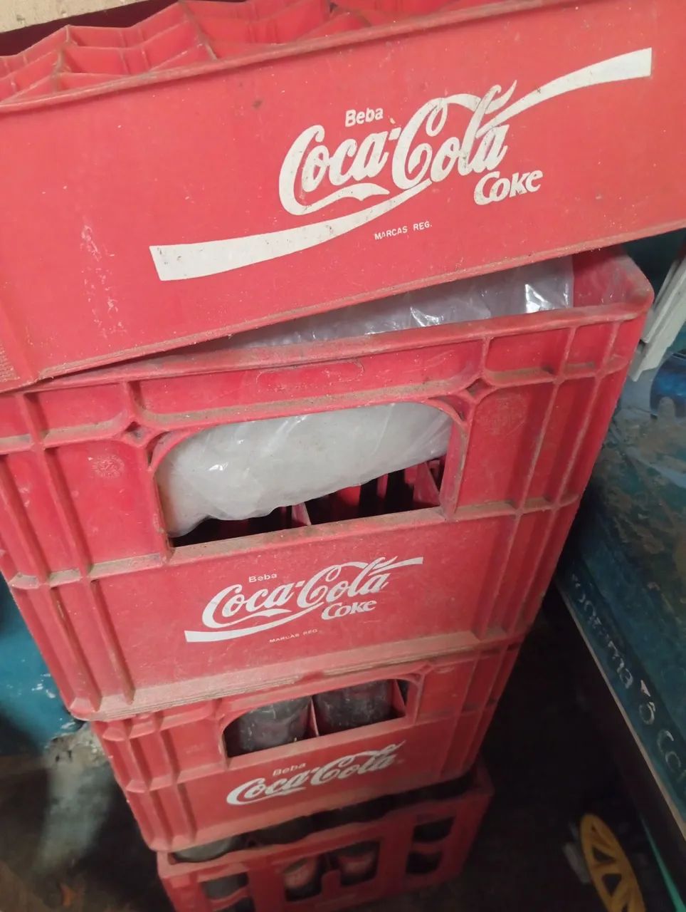 Caixa coca cola retornavel 1l - Foto 2