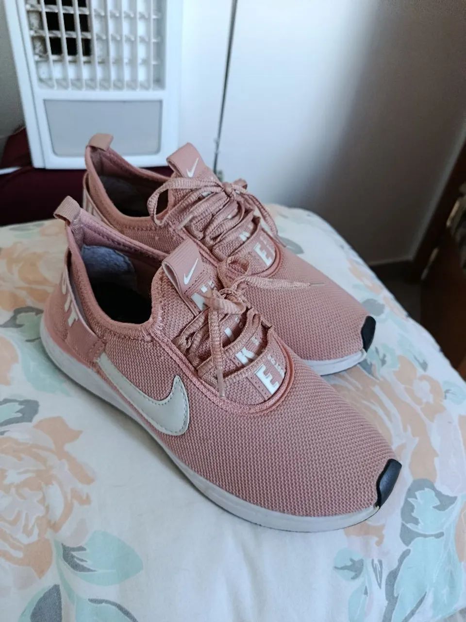 Tênis feminino 