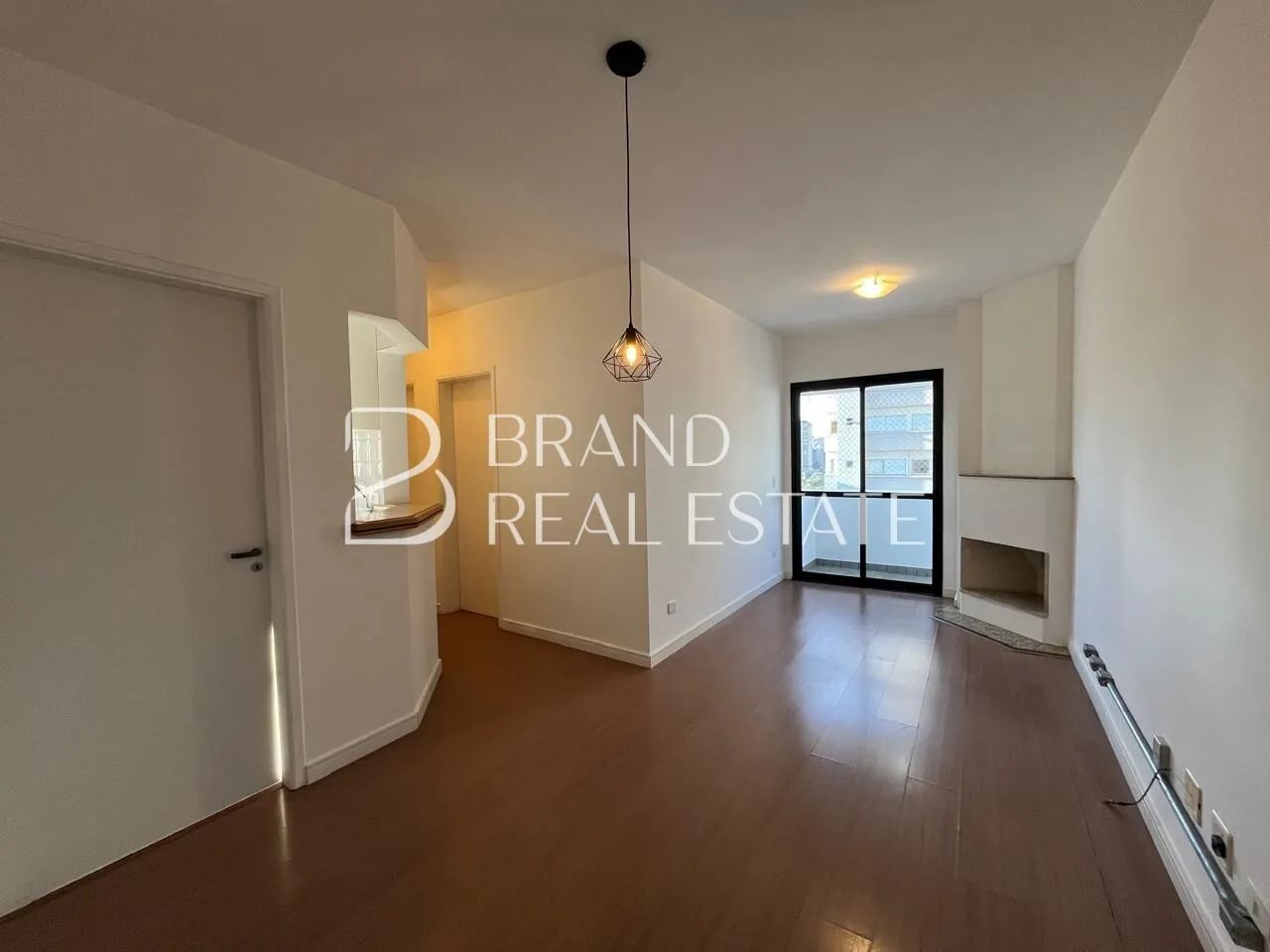 Apartamento com 55 m², 2 quartos para alugar no bairro Brooklin.