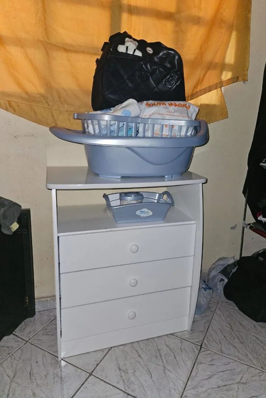OFERTA! Preço para sair hoje - Berço Cômoda + Colchão  - Foto 2