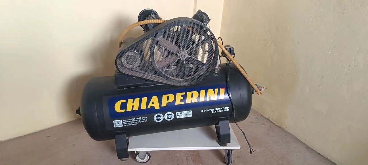 Compressor 200 Litros 5HP CHIAPERINI  - Foto 2