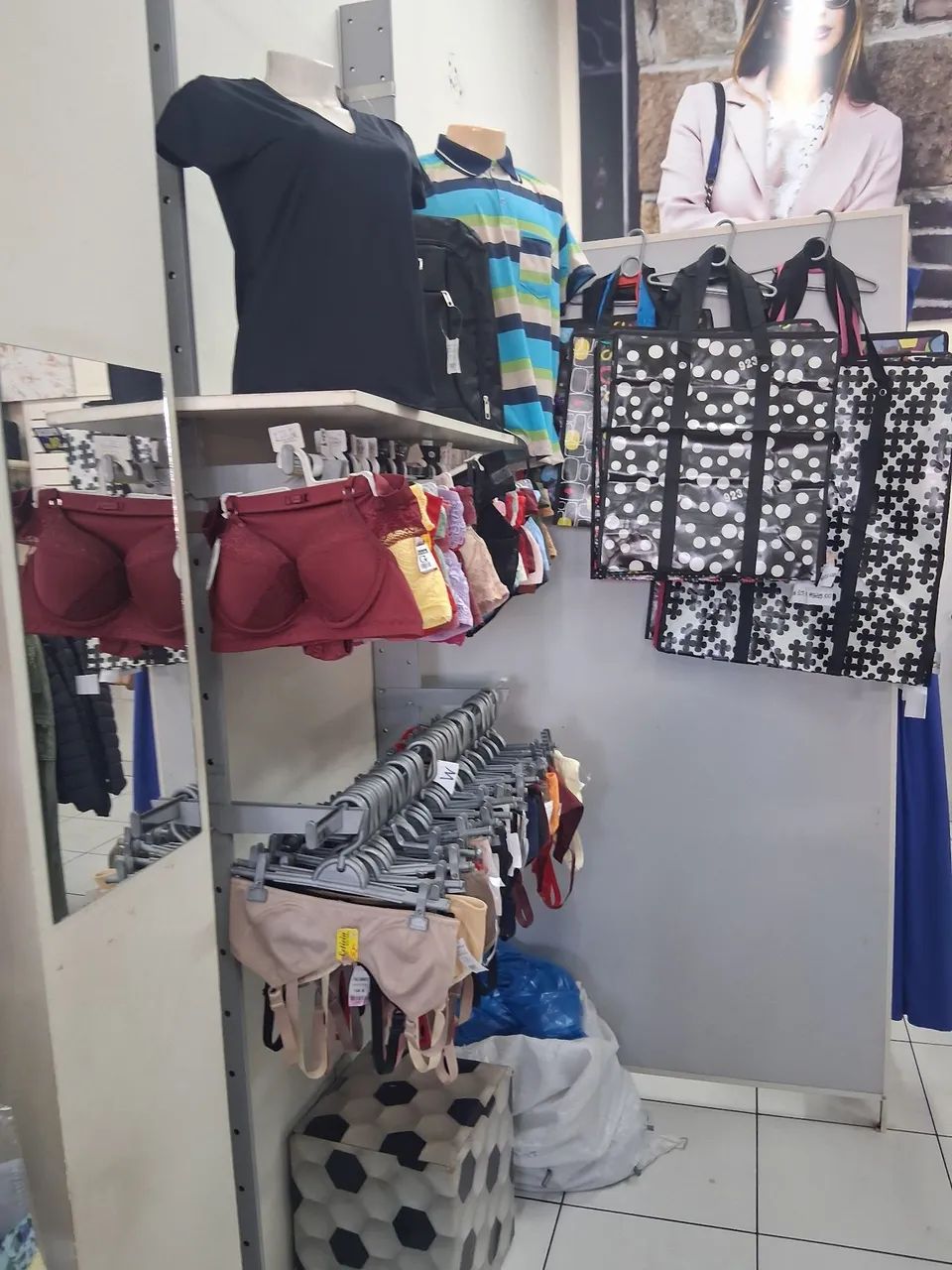 MONTAGEM DE LOJA DE ROUPAS  - Foto 5