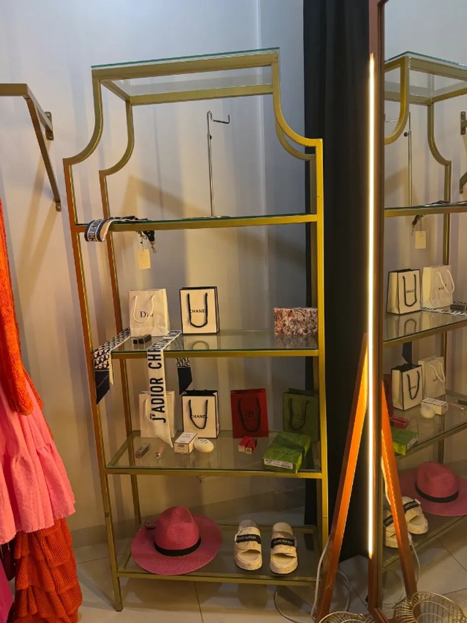 Estante vitrine / expositora  - Foto 3