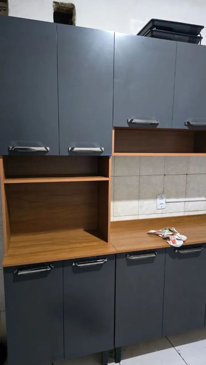 Armário de cozinha em perfeito estado 