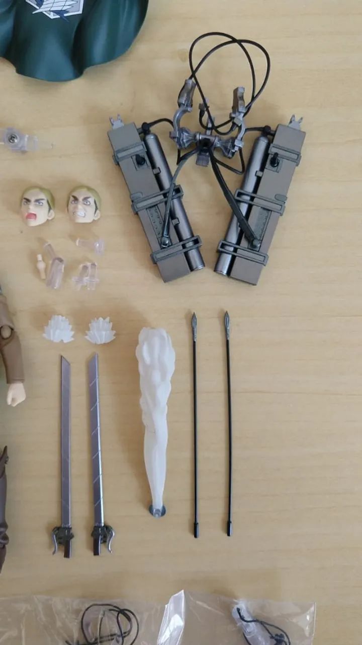 Erwin Smith - Attack on Titan - Shingeki no Kyojin - Figma - Foto 5