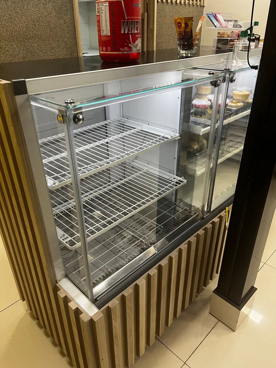 Vitrine restaurante quente/gelada 220v - Foto 5
