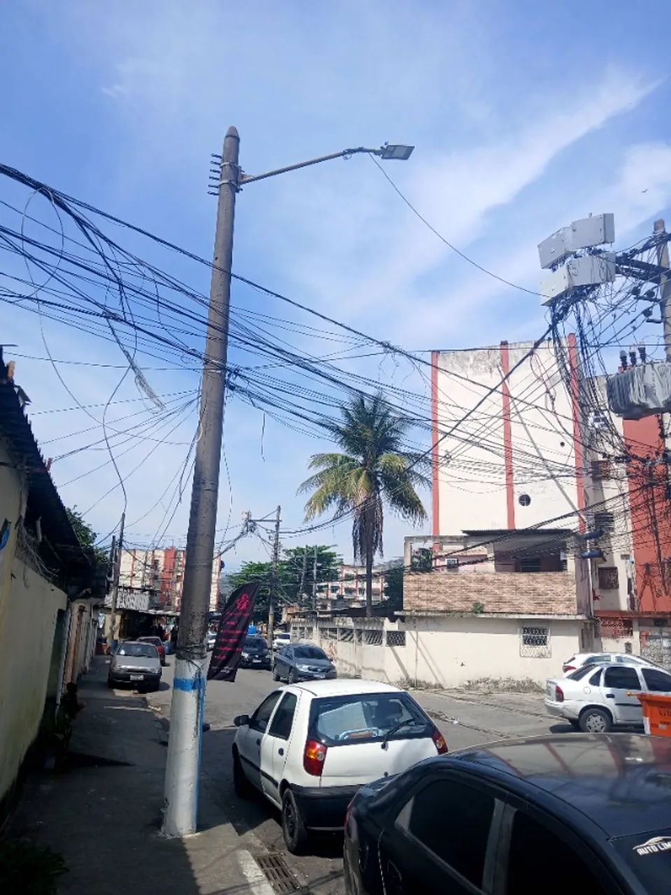 Alugo Apartamento em Bangu 
