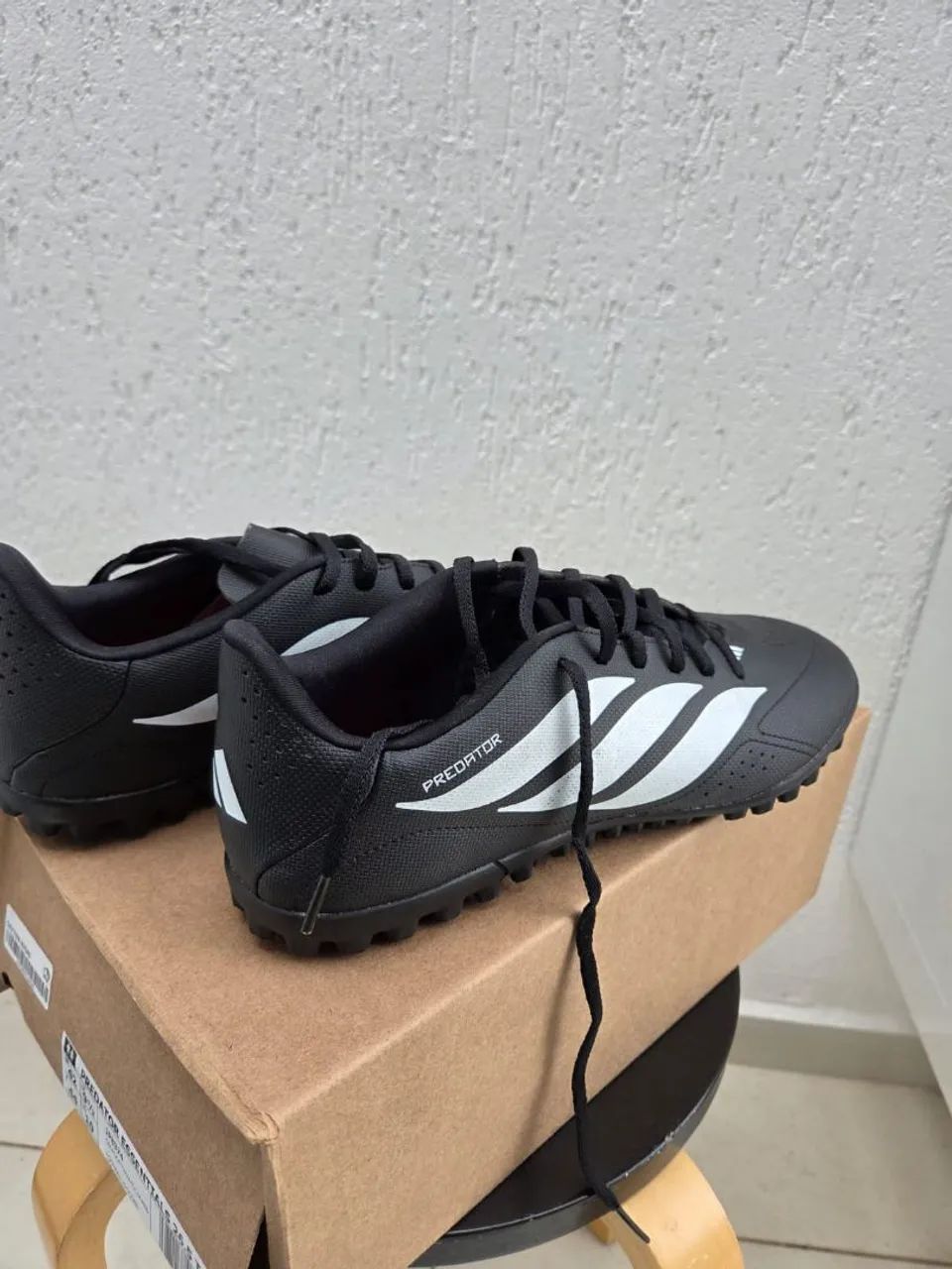 Chuteira Adidas Predator nunca usada N42
