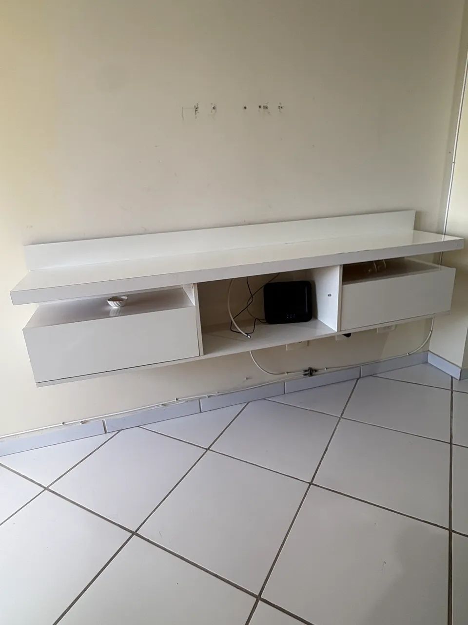 Rack suspenso branco