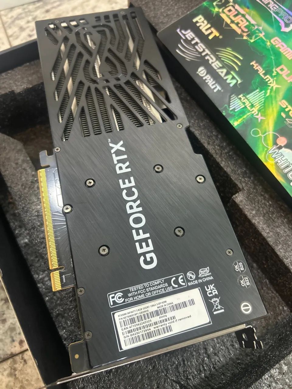 RTX 5060 infinity 3 8GB - Foto 5