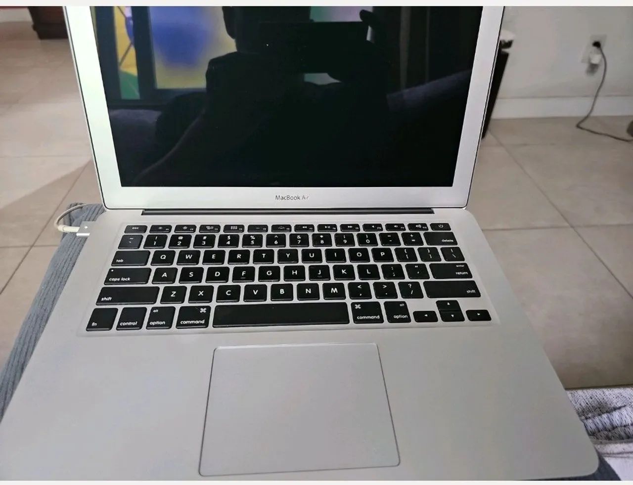MacBook Air modelo MQD32LLA 8gb de RAM 128gb SSD  - Foto 2