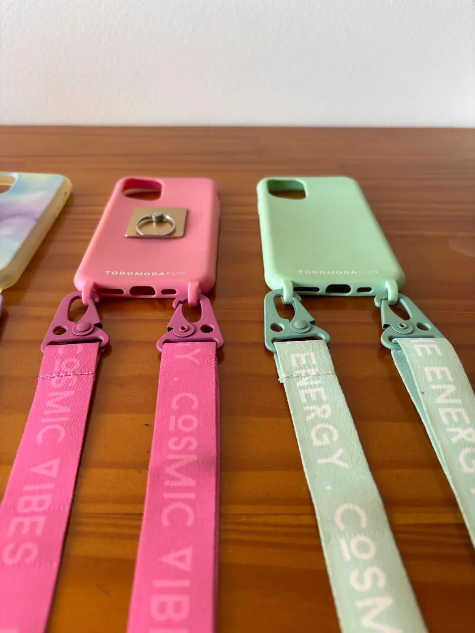 Kit de Capinhas para iPhone com Alça  - Foto 3