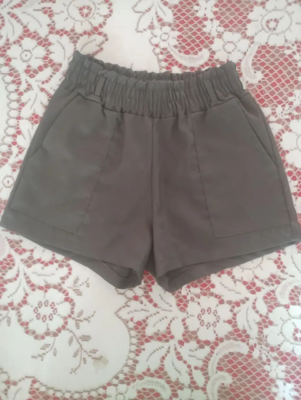 Shorts Verde Musgo 